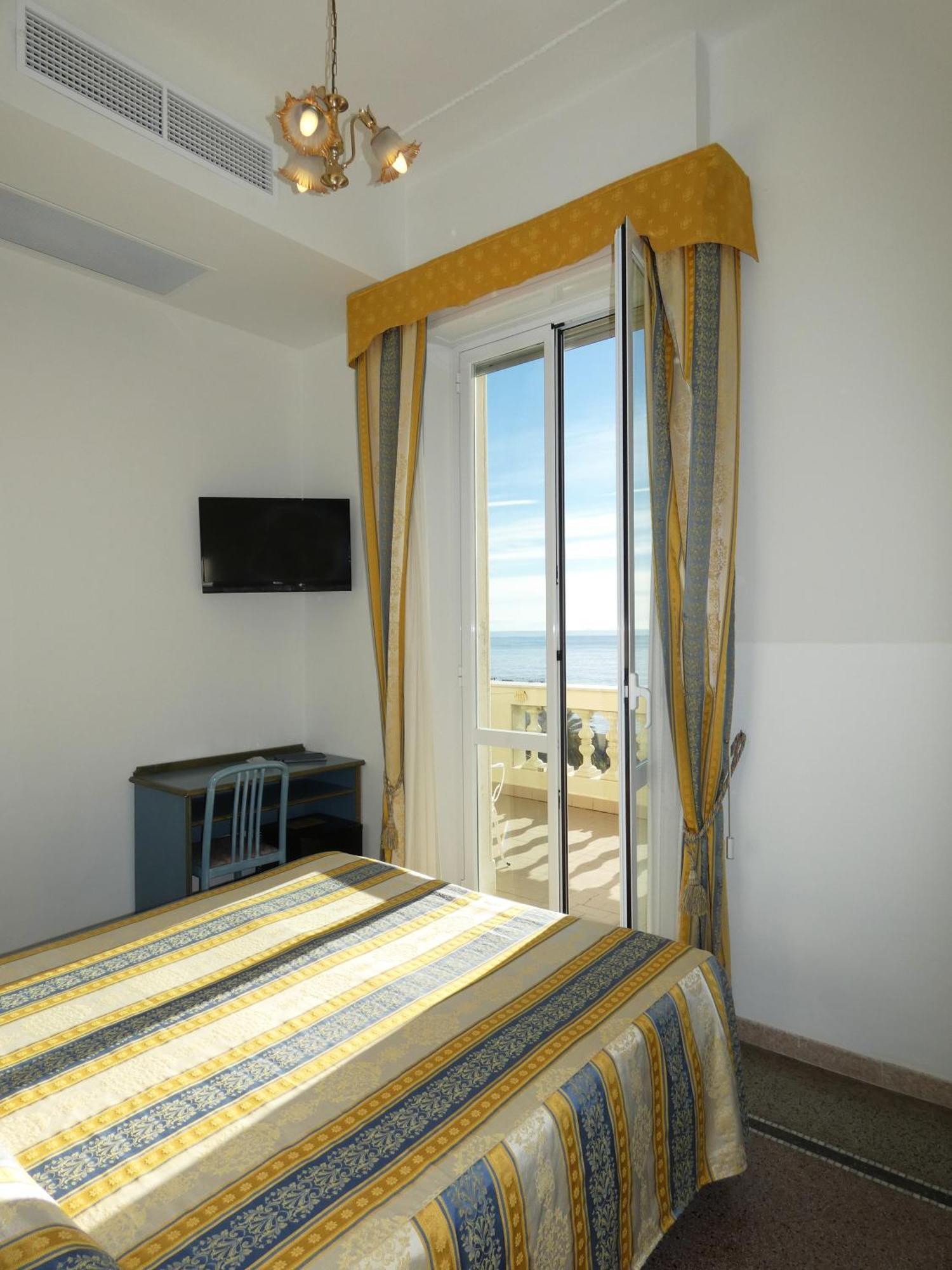 Hotel Villa Centa Варацце Номер фото